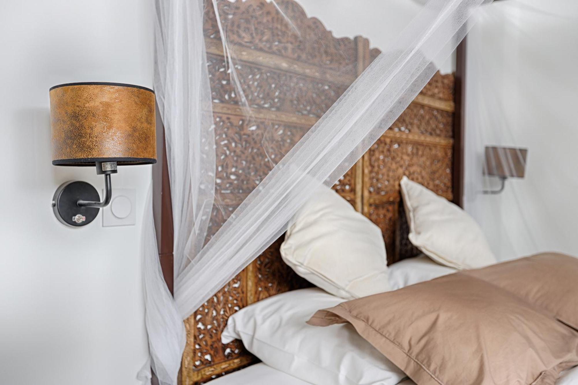 Mykeypers - Lovely Studio With Jacuzzi Parijs Buitenkant foto